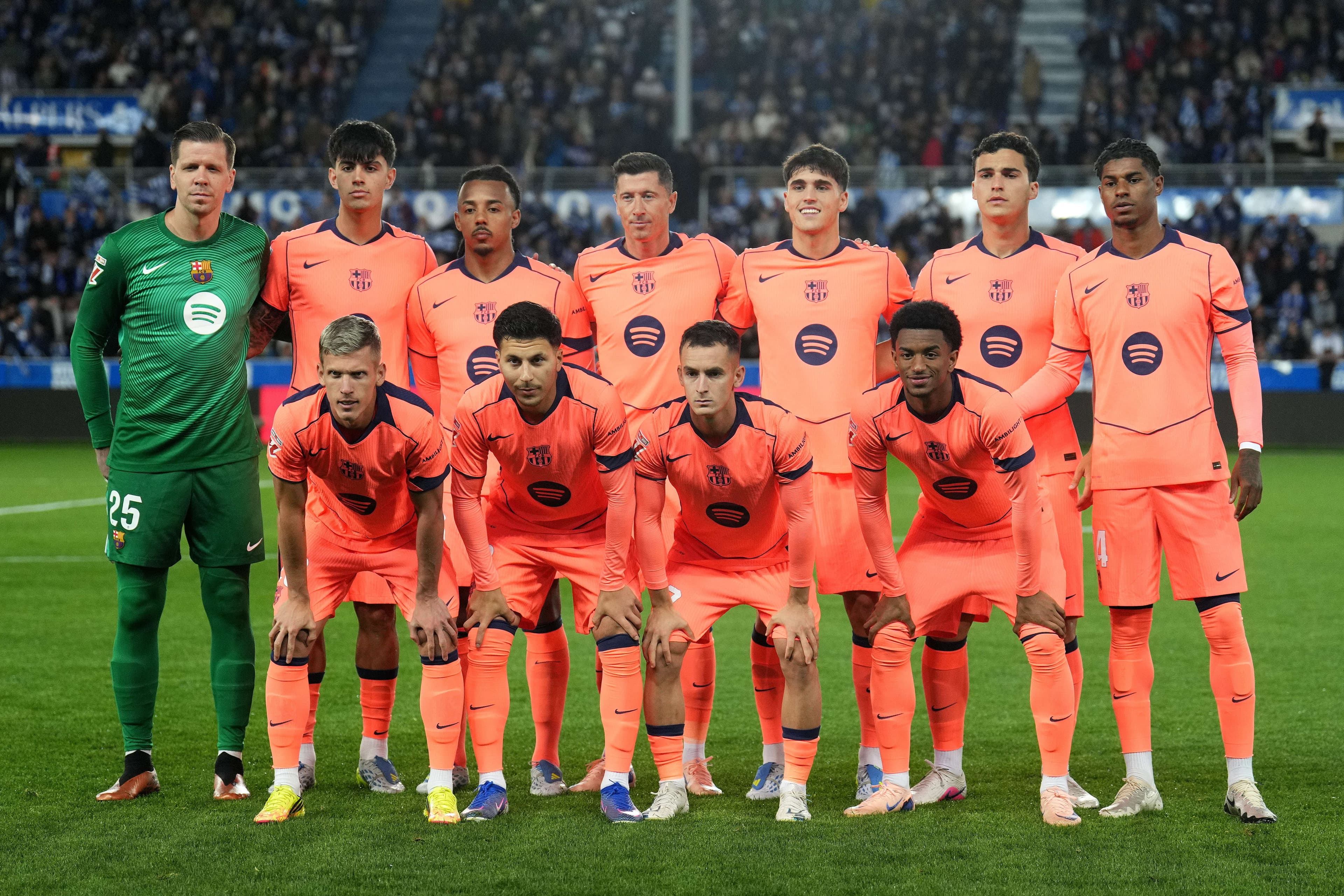 Barcelona fans praise breakthrough youngster during Alavés clash
