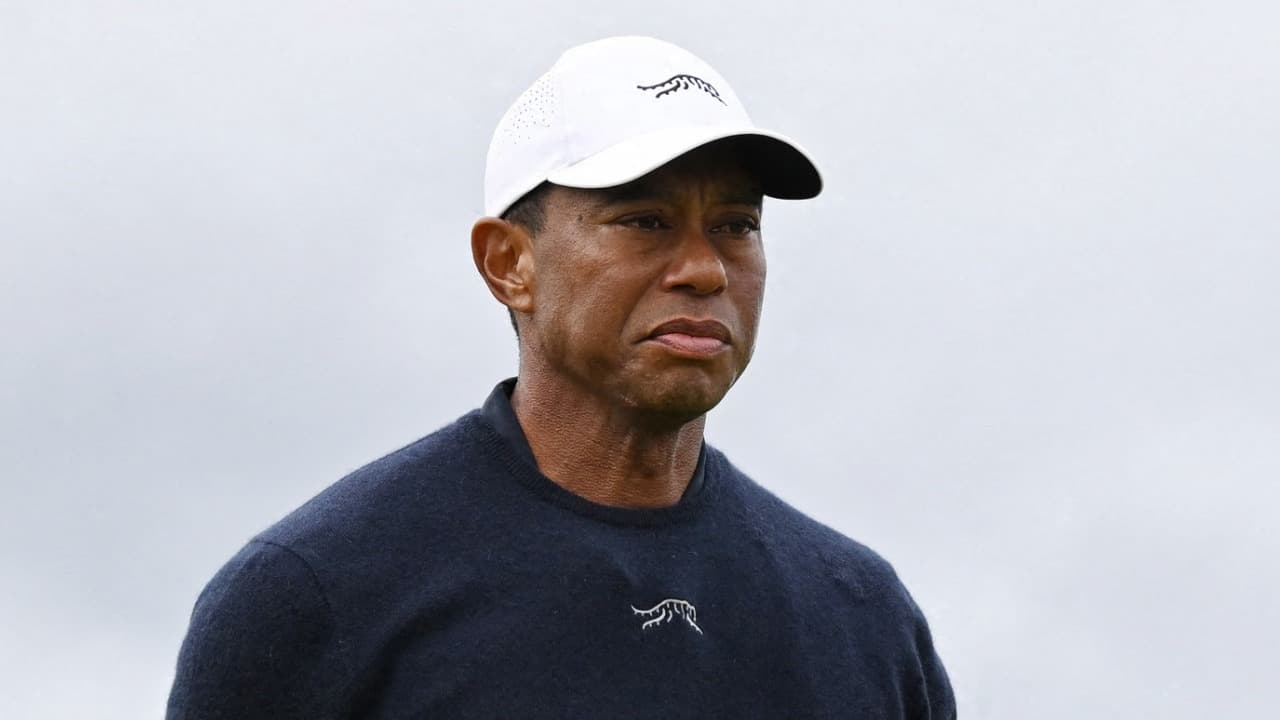 Tiger Woods Arrested for DUI After Rolling His Range Rover in Florida