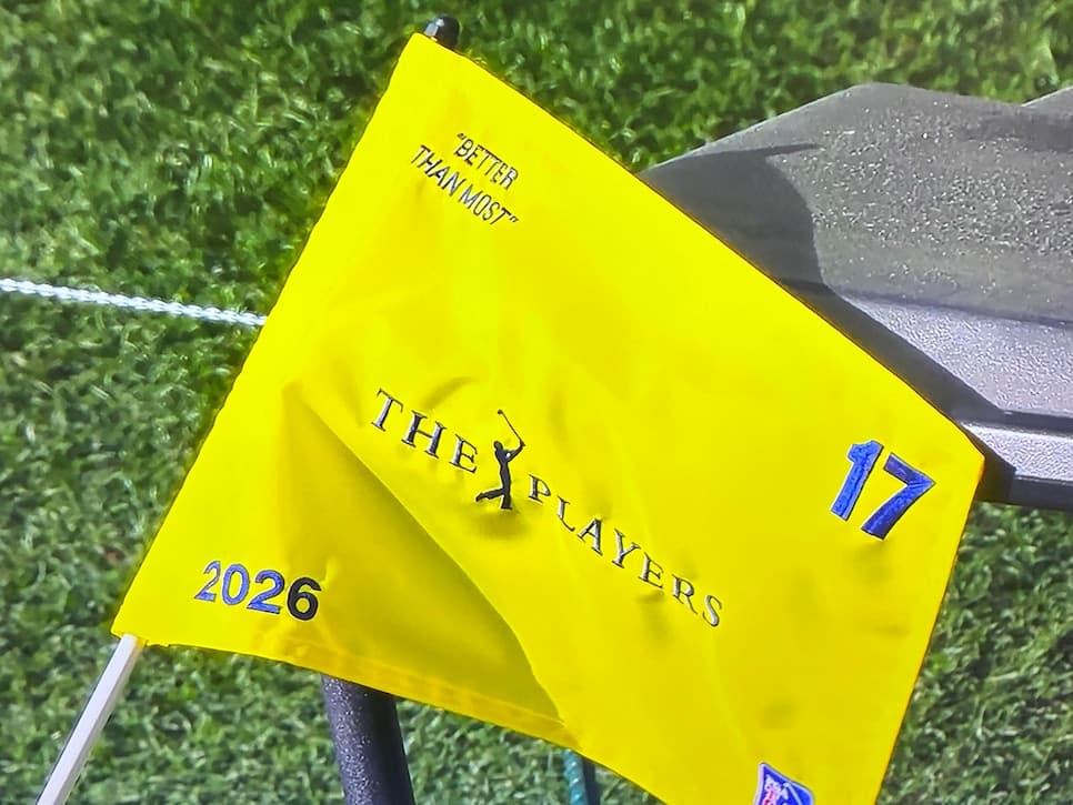 Tiger Woods Sings Perfectly into First Hole of PGA Championship