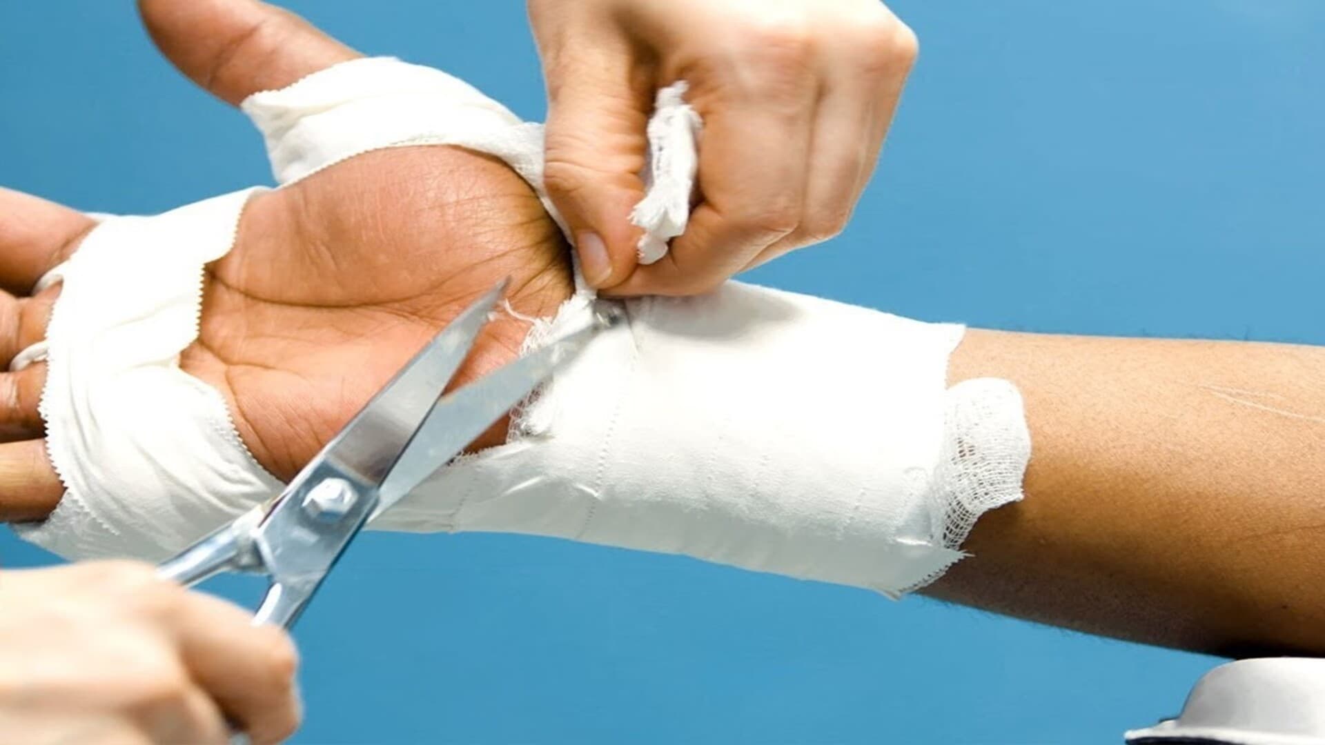 Swayze Valentine, first female cutwoman in MMA