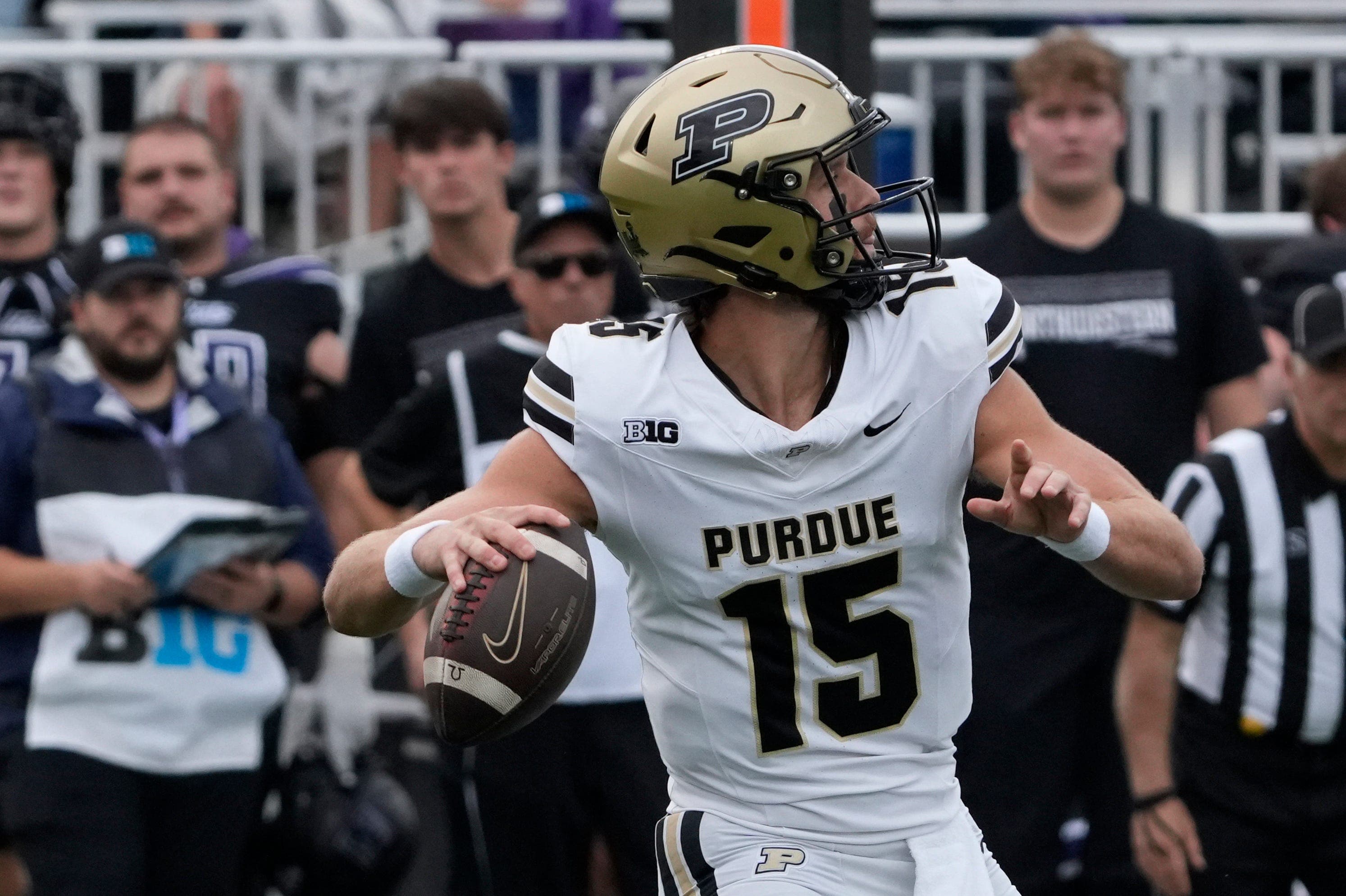 2026 Big Ten football QB rankings: Where does Iowa duo fall?