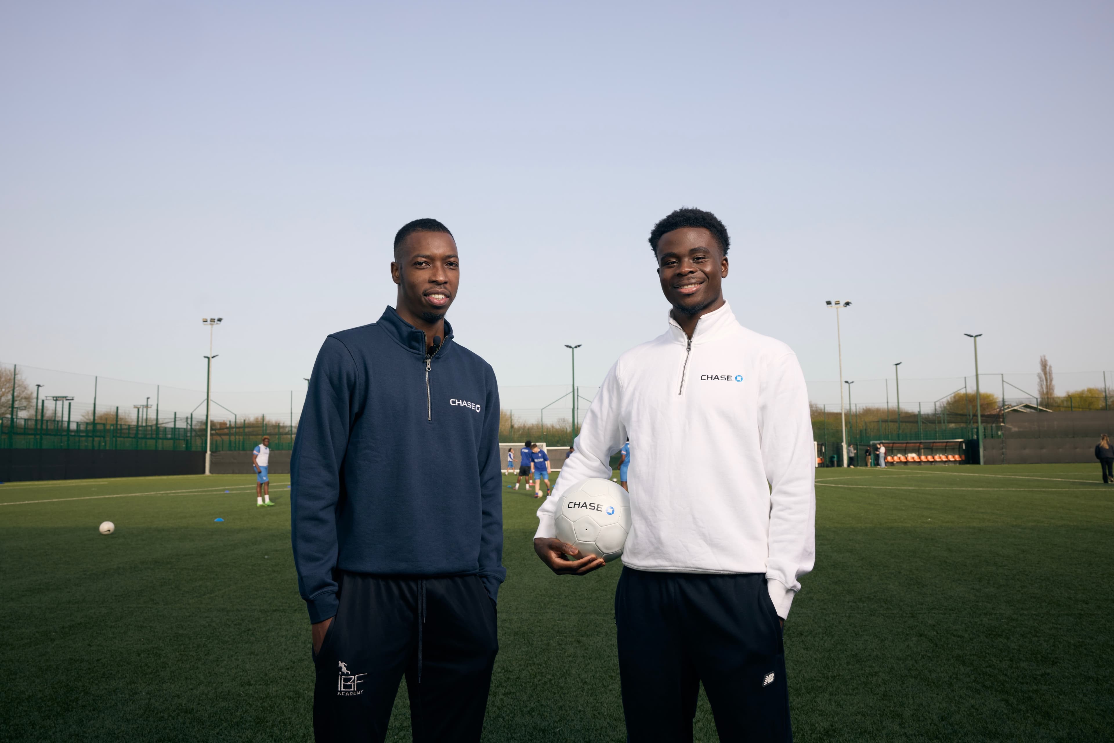 Arsenal and England star Saka supports local coaches