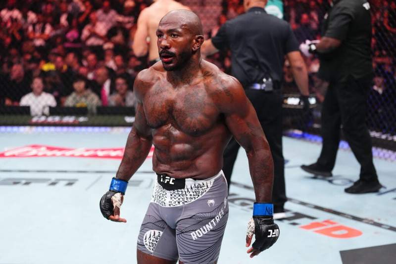 Rountree Jr. calls Chimaev ‘best in the world’ and drops bold warning about 205-pound move