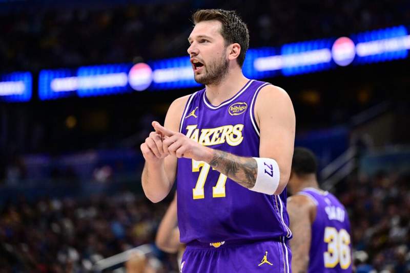 Luka Doncic breaks silence after NBA confirms his 2025-26 awards eligibility