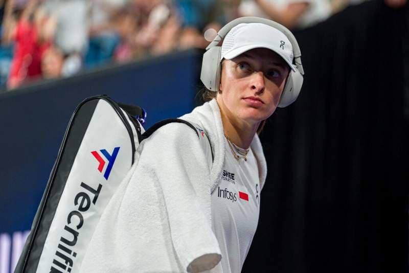 Emma Raducanu’s coach on Iga Swiatek’s issues before split with Wim Fissette