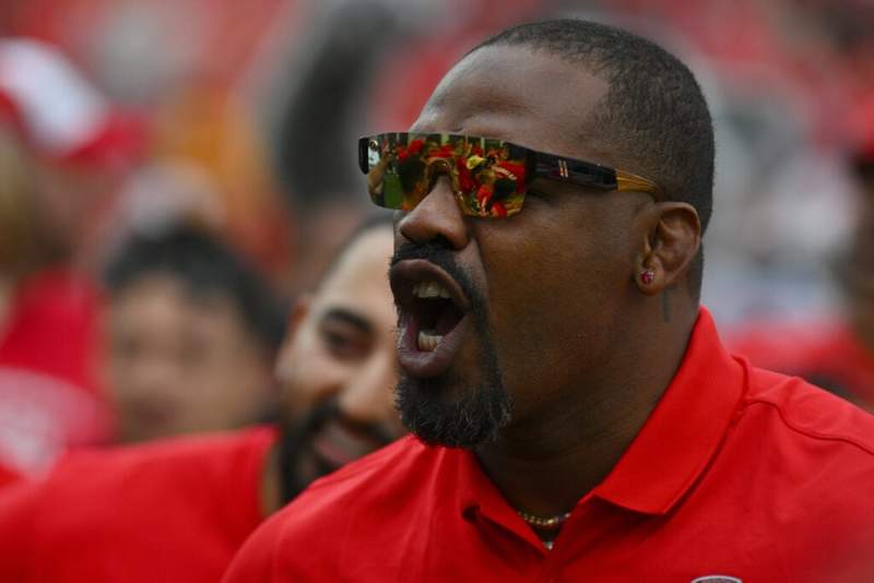 Jones' Accuracy Ensures Daniel Cormier's Departure from UFC Channel