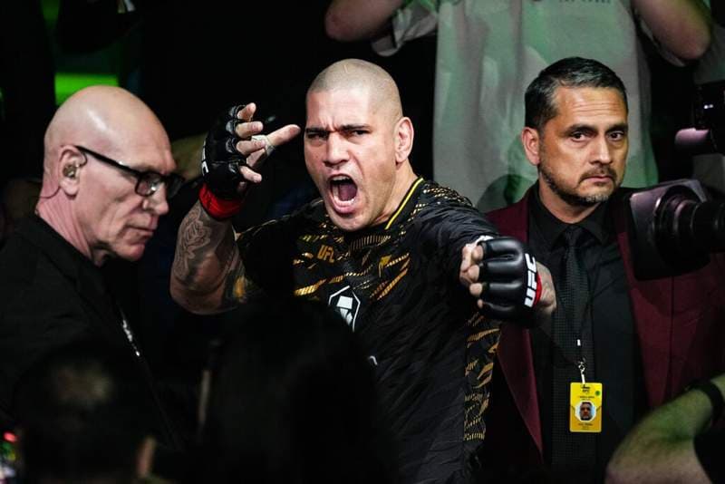 What does ‘chama’ mean? New UFC footage shows Alex Pereira explaining it