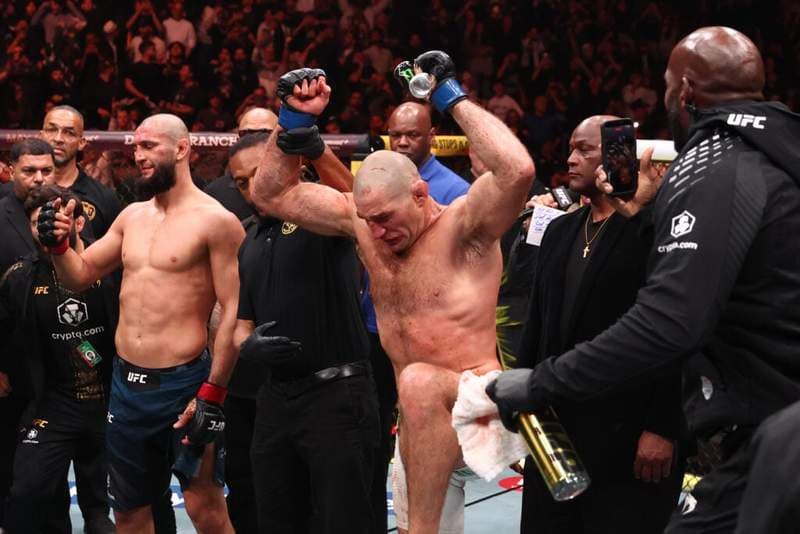 Henry Cejudo reveals shock Strickland vs Chimaev scorecard after disagreeing with result
