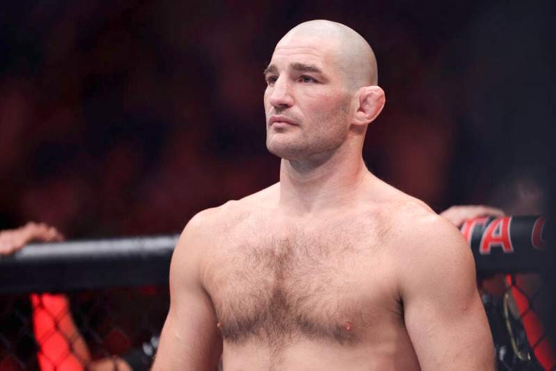 Sean Strickland picks tougher sparring partner between Alex Pereira and Francis Ngannou