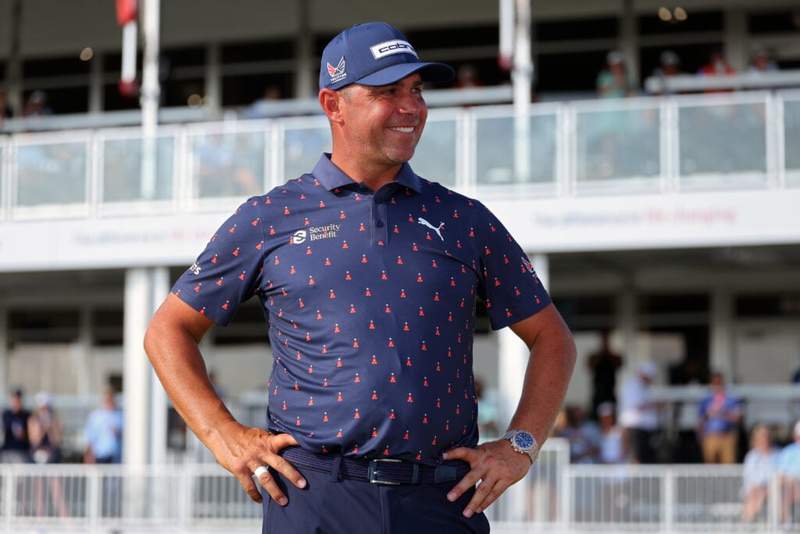 Patrick Mahomes reacts as Gary Woodland completes incredible comeback with Houston Open win