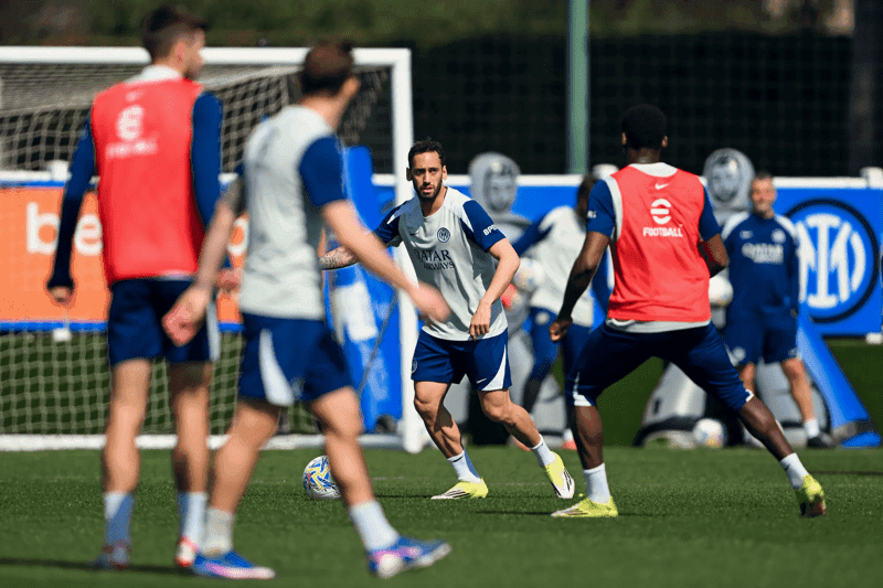 The Nerazzurri in training ahead of Fiorentina vs. Inter