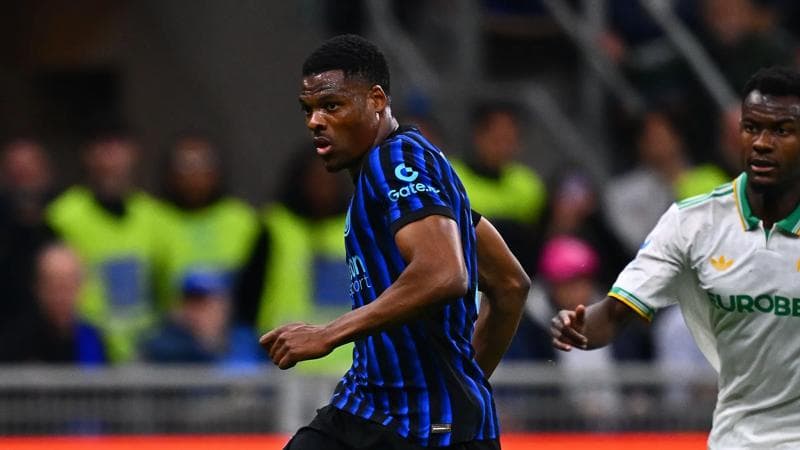 Dumfries, 200 to remember: "A special group, we're a family."