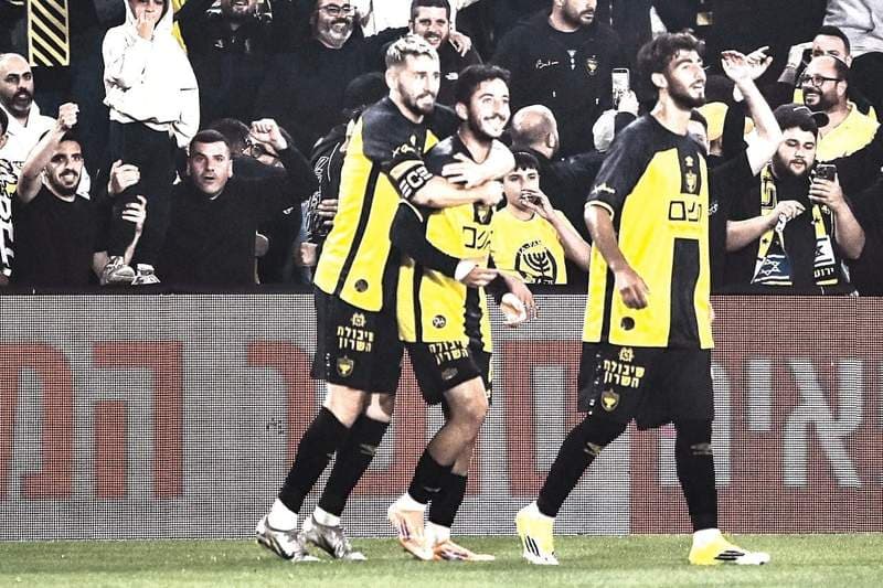 Beitar Jerusalem climbs to the summit as three-way title race reaches fever pitch
