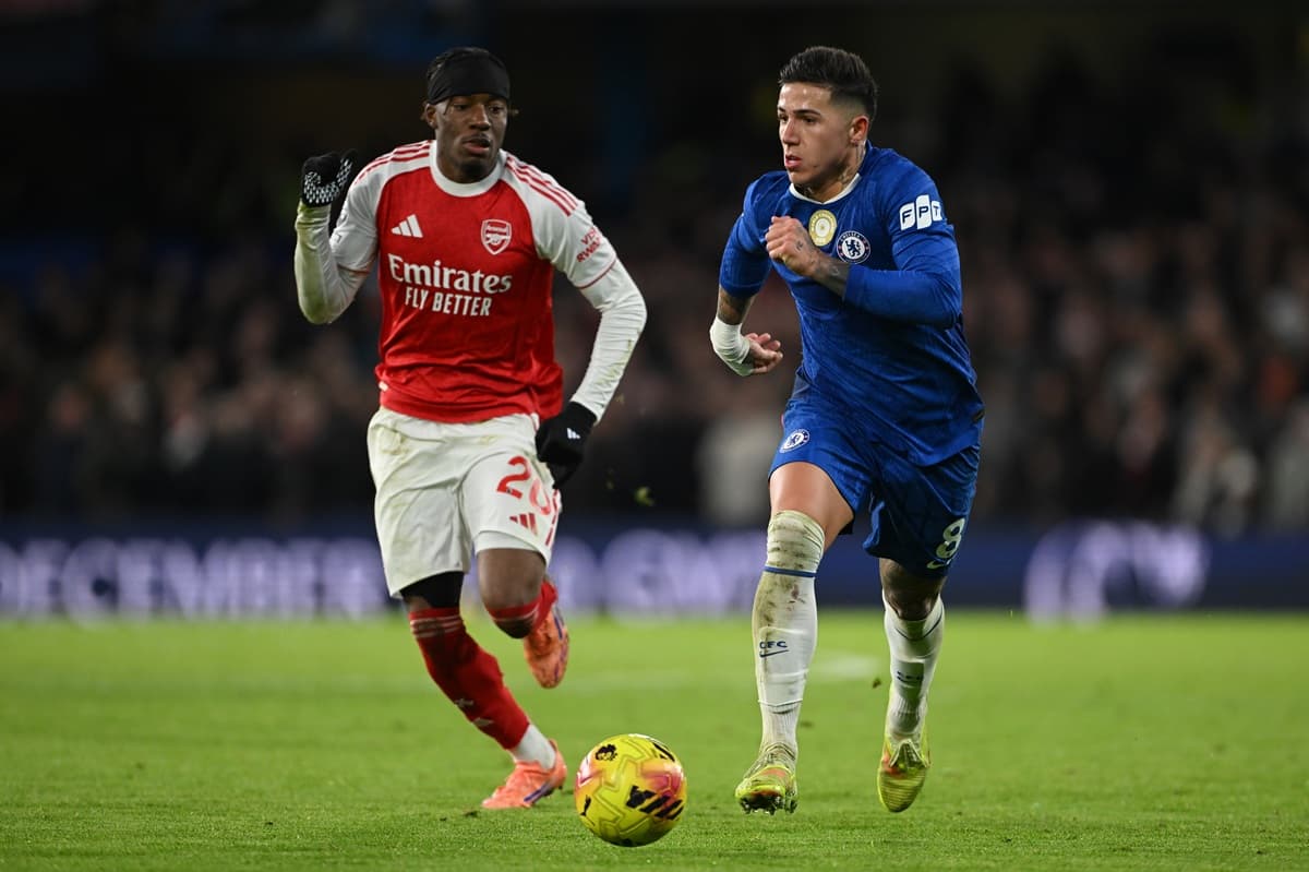 Arsenal and Man City will fight for Premier League midfielder