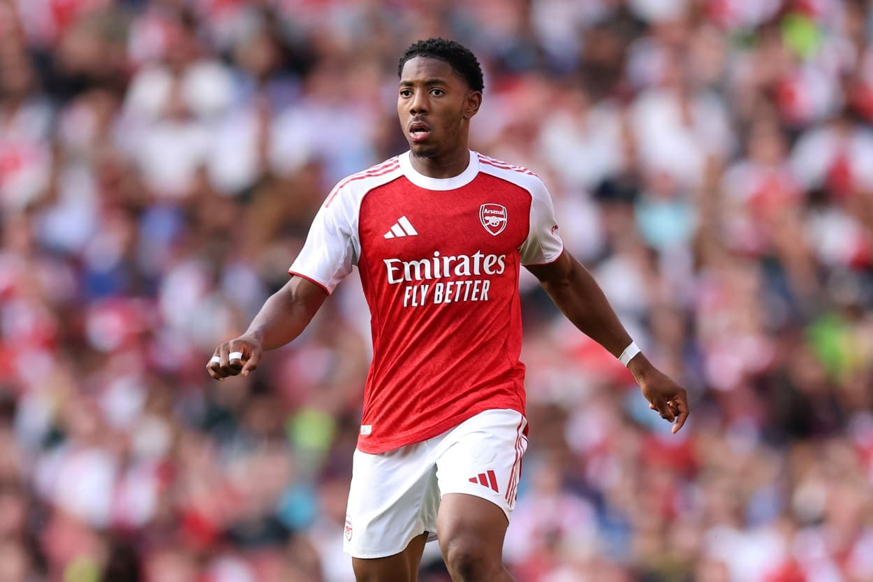 Arsenal has no problems selling one of their players to Man Utd