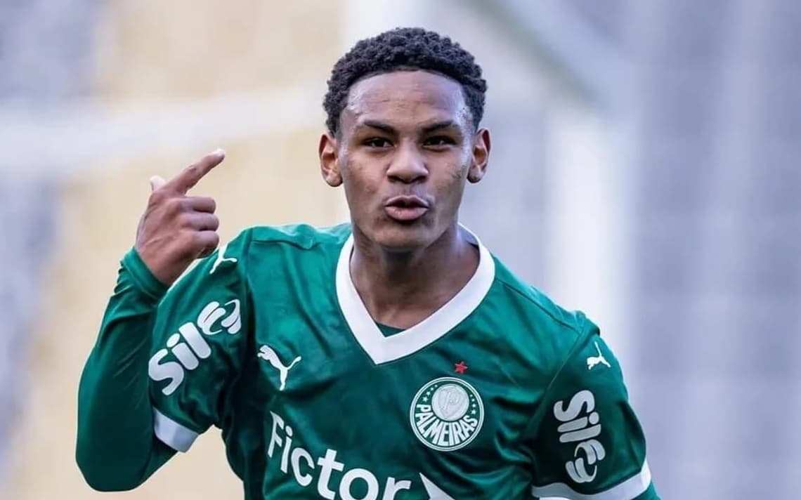 Chelsea battling Arsenal for highly rated Brazilian youngster