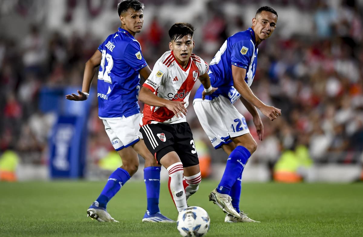 Arsenal ready to take on Chelsea for Argentinian youngster