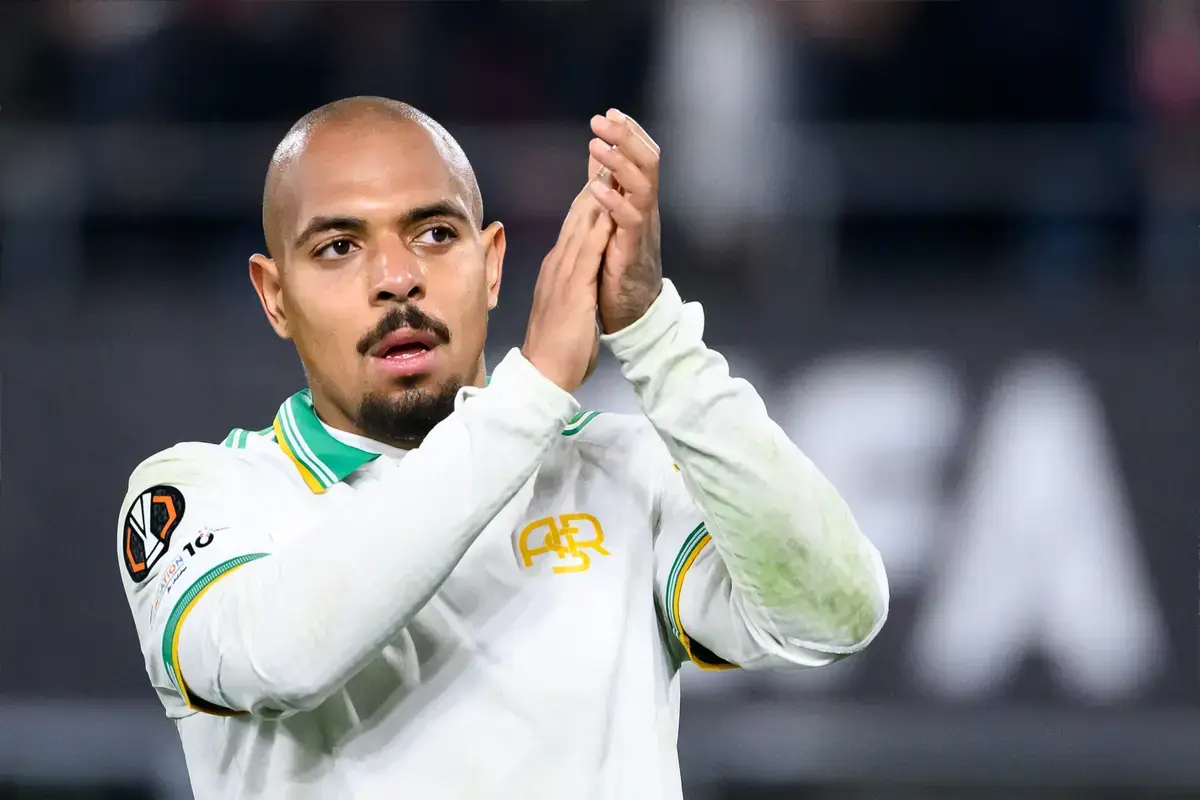 Arsenal is now targeting two Brazilian defenders