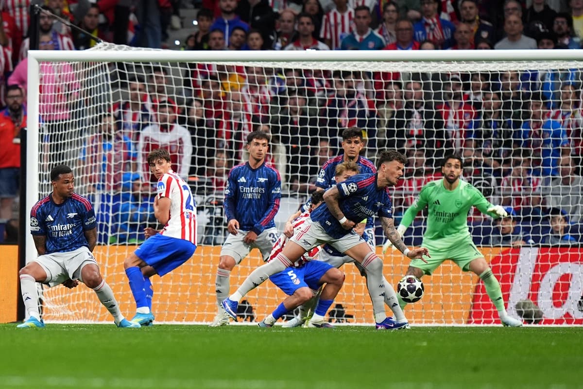 Penalty controversy as Arsenal draw against Atletico Madrid
