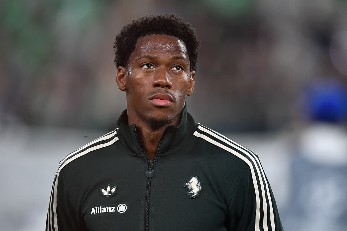 Juventus must build around Jonathan David to get the best from him