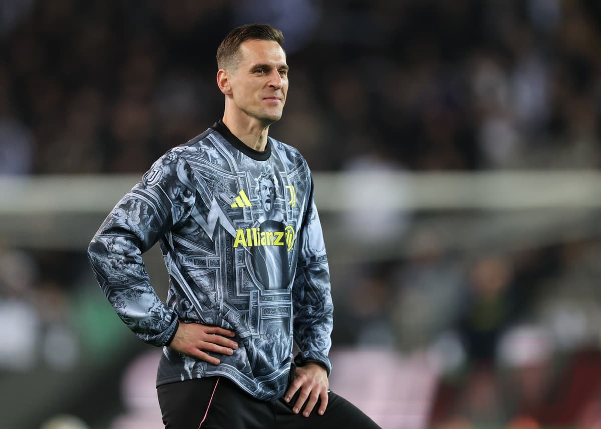 Milik sends a message to Juventus fans after his latest injury