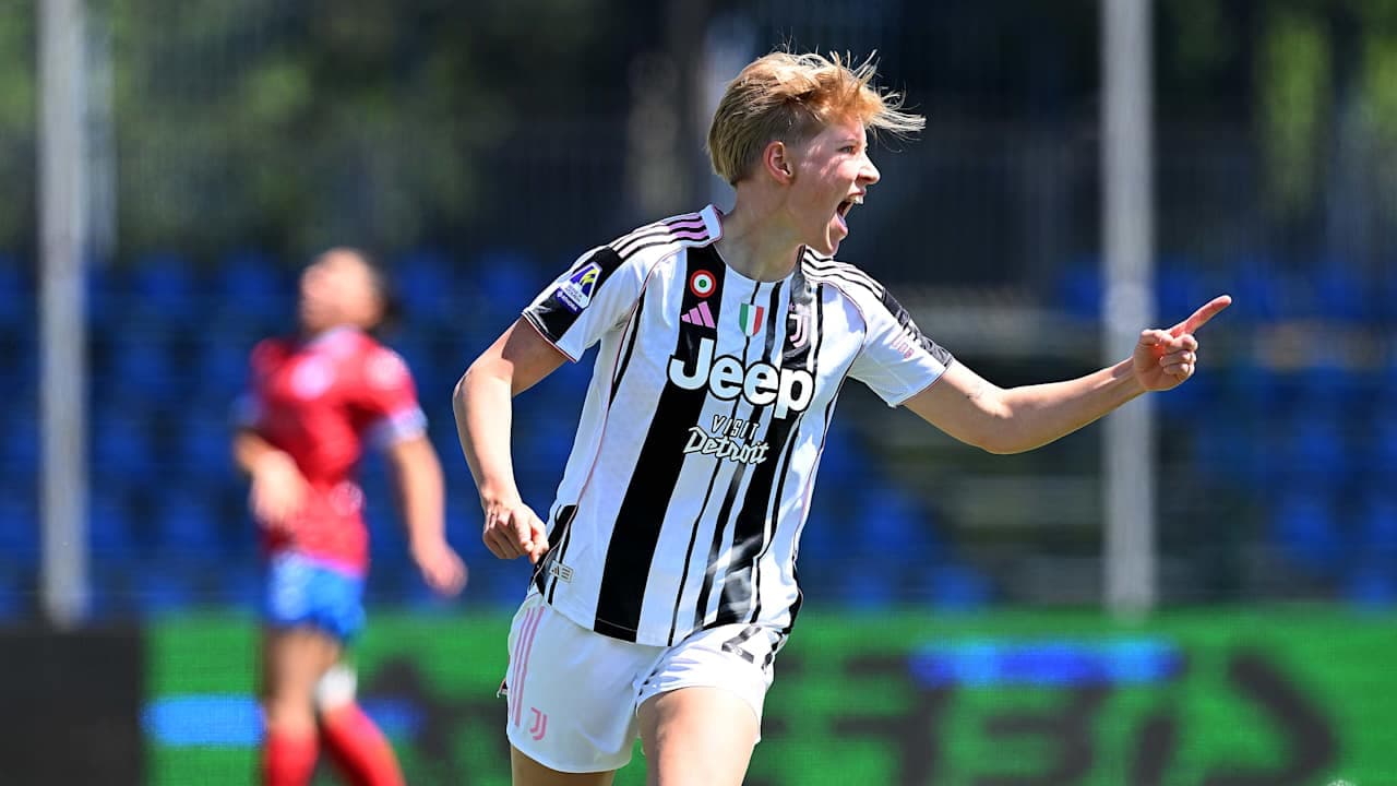 Bianconere better Napoli in five-goal thriller