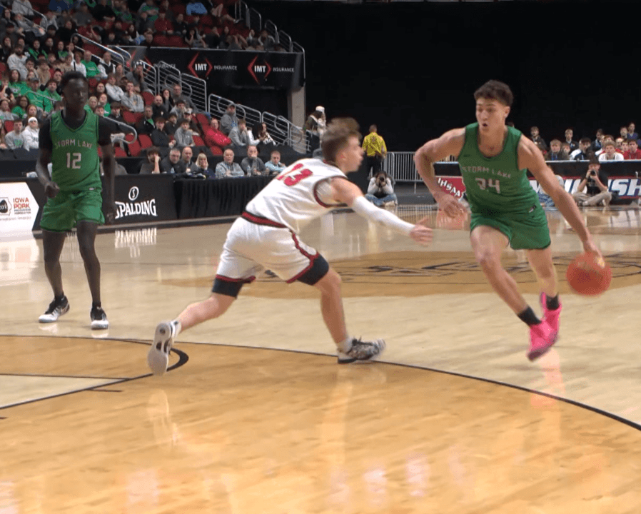 Storm Lake basketball standout Jaidyn Coon announces decommitment from Creighton