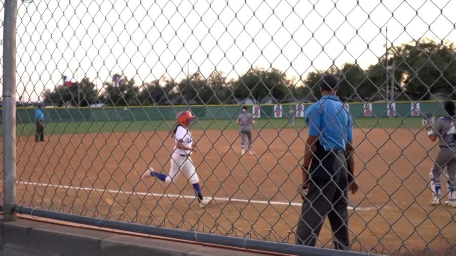 HIGHLIGHTS: Central Lady Cats played a wild district home game against Frenship