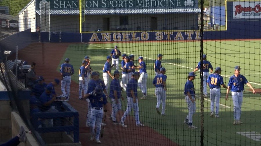 HIGHLIGHTS: Angelo State baseball knocks off West Texas A&M to open home series