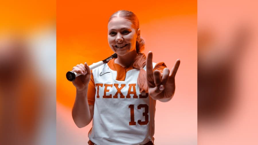 Former Coahoma Bulldogette Hannah Wells named SEC Freshman of the Week