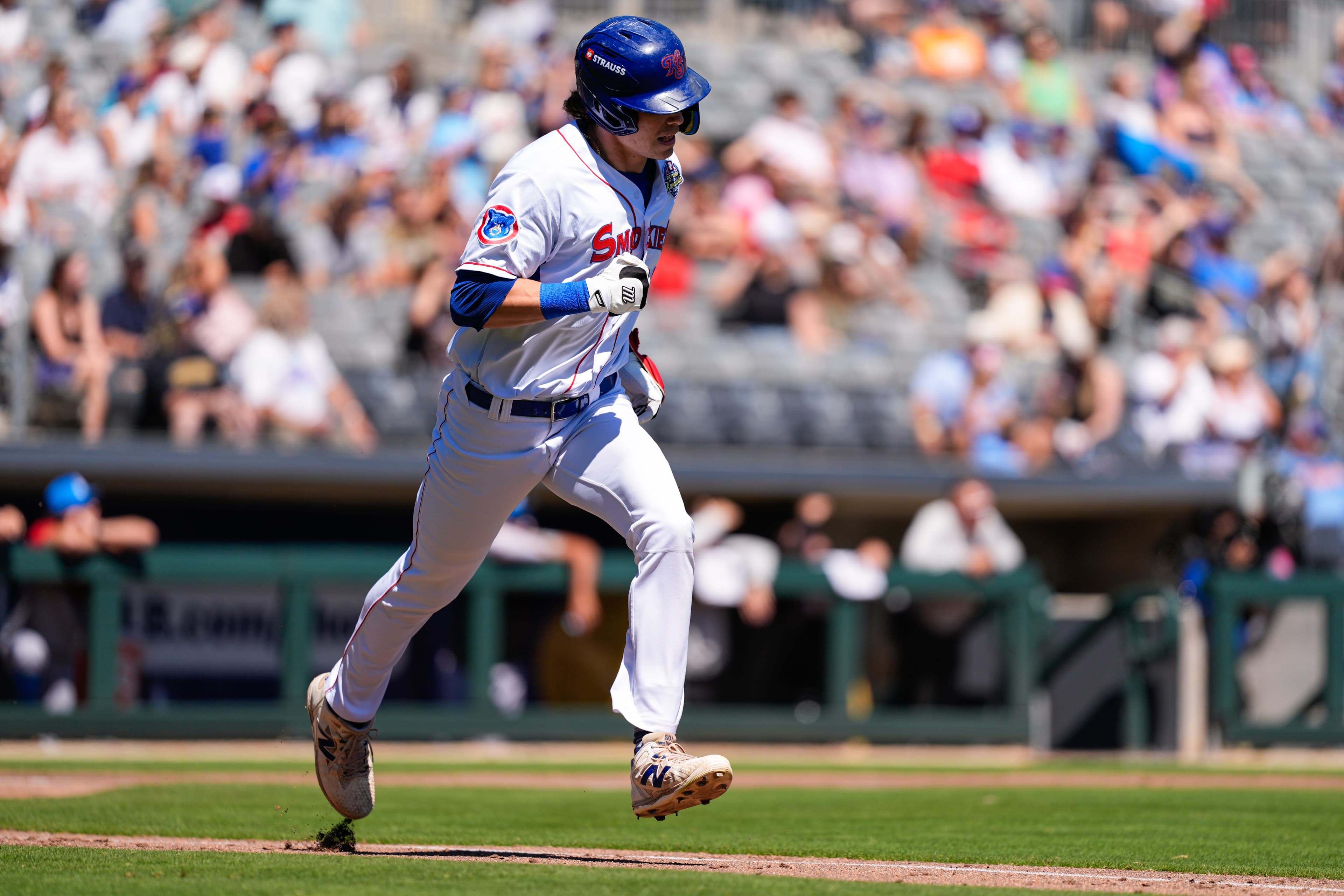 Smokies can't handle five-run inning, drop two straight to Lookouts