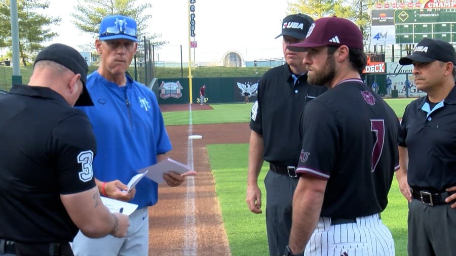MoState rallies past Blue Raiders 6-4