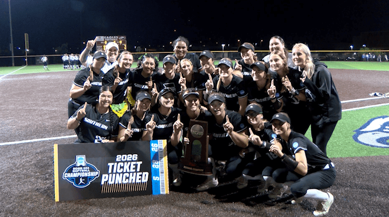 SUPER REGIONAL CHAMPS: MSSU Softball secures Central Super Regional Title over UCO to punch ticket to NCAA Division II World Series