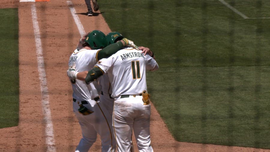 Baylor falls to TCU in doubleheader