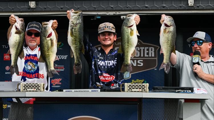 East Texas native Pake South wins second consecutive Bassmaster Open, sets record at Lake Eufaula