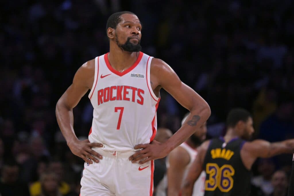 Kevin Durant Expected to Miss Game 4 of Playoffs Against Lakers