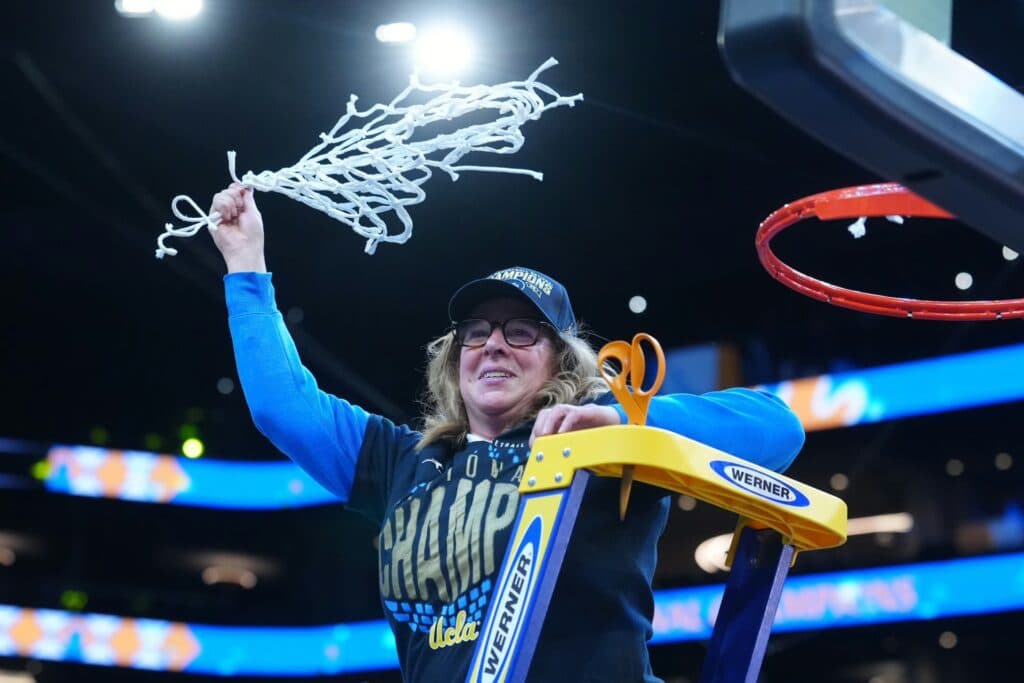 UCLA Signs WBB Coach Cori Close to New Contract Through 2029-30 Season