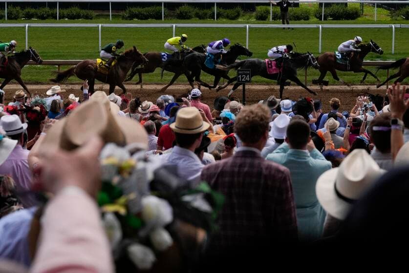 What time does the 2026 Kentucky Derby start? What TV channel is it on?