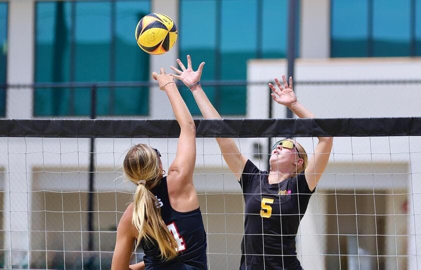 Mira Costa sweeps JSerra for Division 1 girls' beach volleyball title