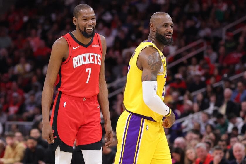 Rockets star Kevin Durant to miss Game 1 of Lakers series