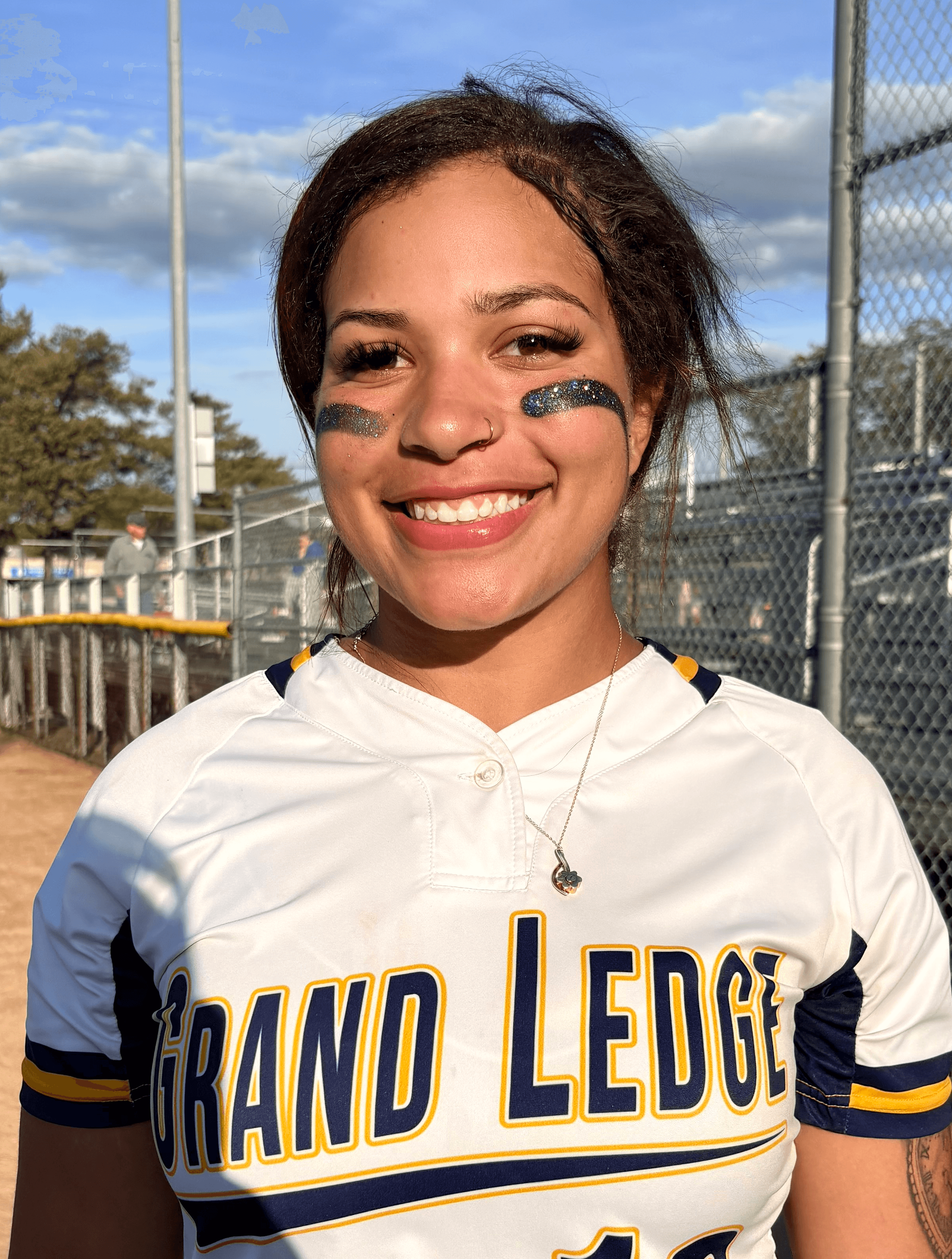 Tomia Geter shines as Grand Ledge advances to Softball Classic semis
