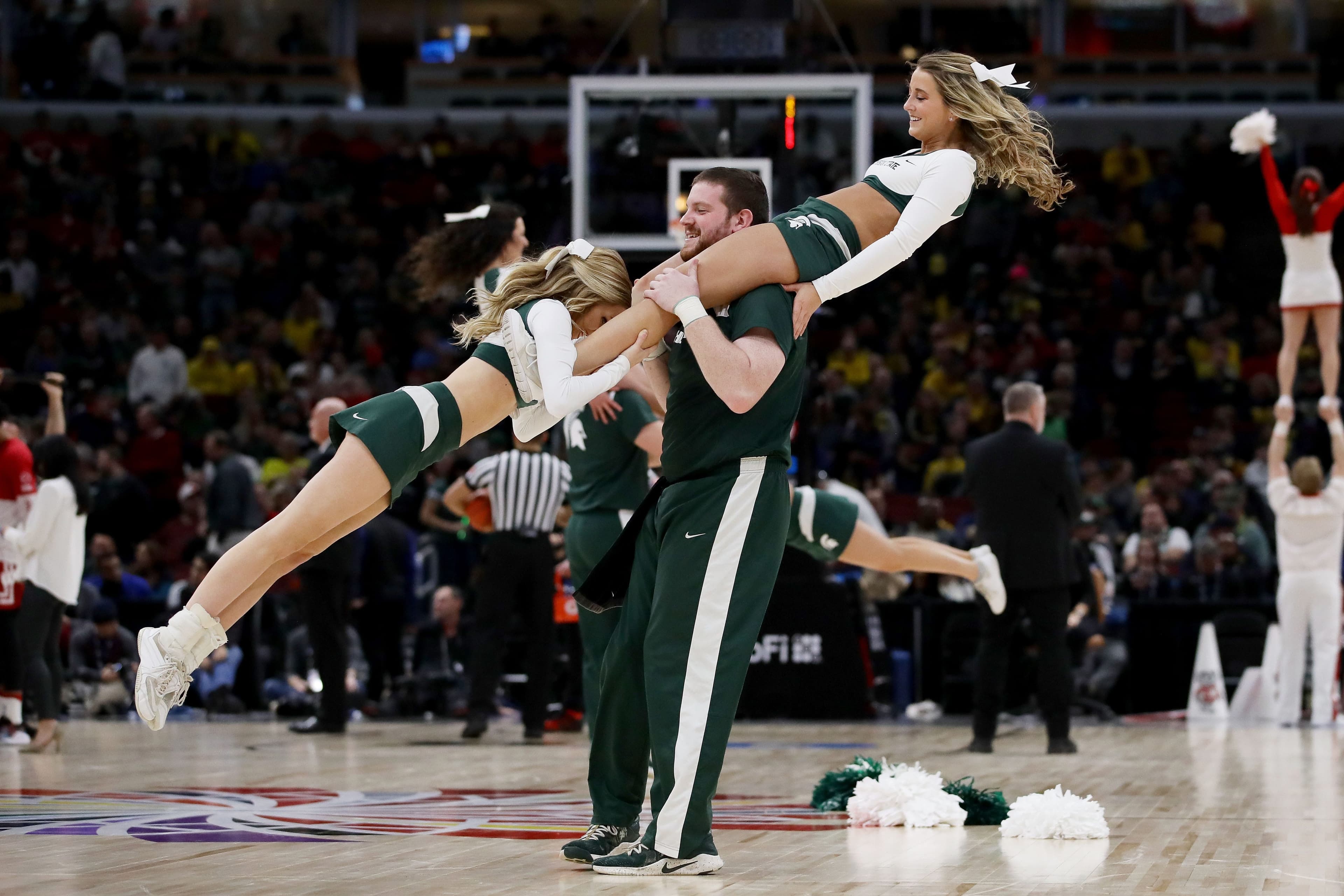 Fantastic photos of Big Ten cheerleaders in action