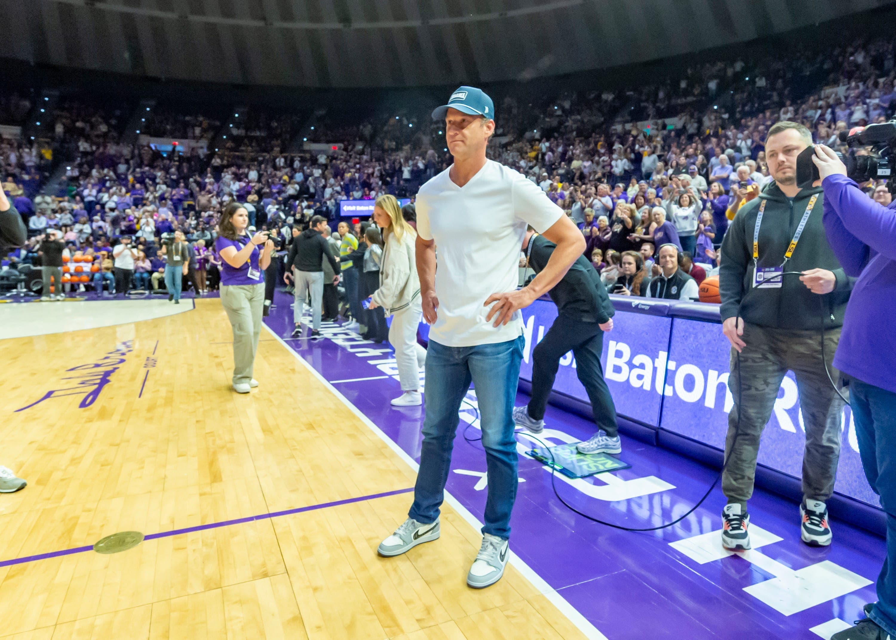 Lane Kiffin comments on LSU hiring men's basketball coach Will Wade