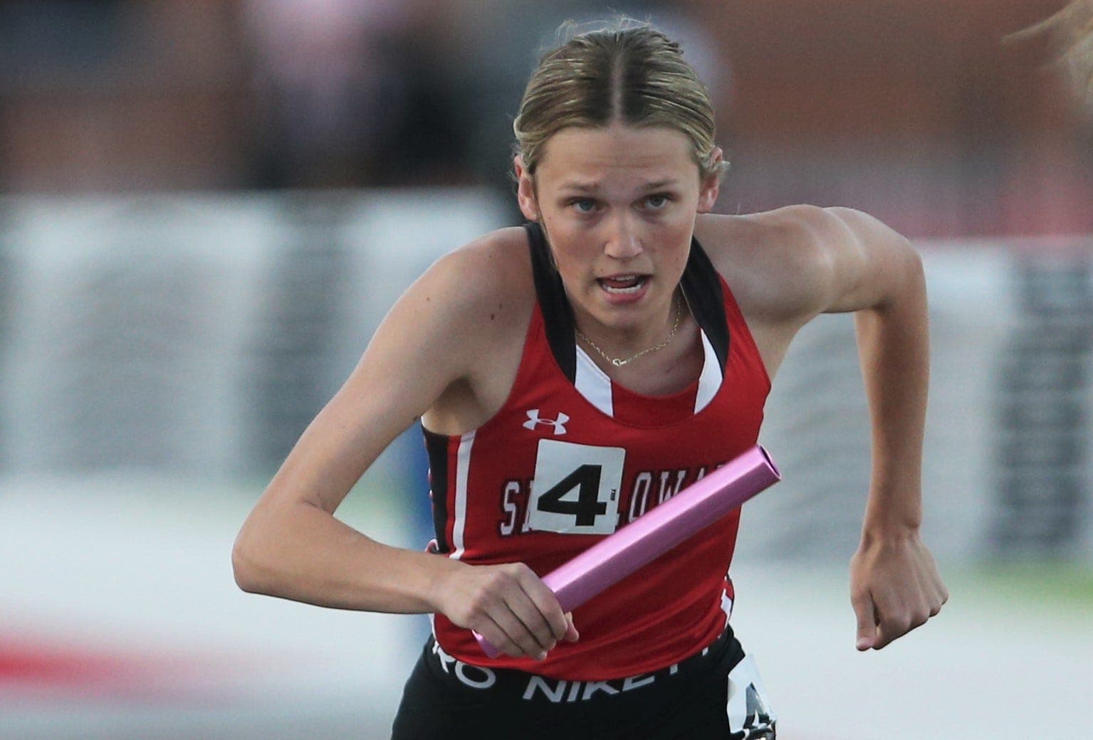 Shallowater's Emie Lusk leads relay to state 2 months after family crash