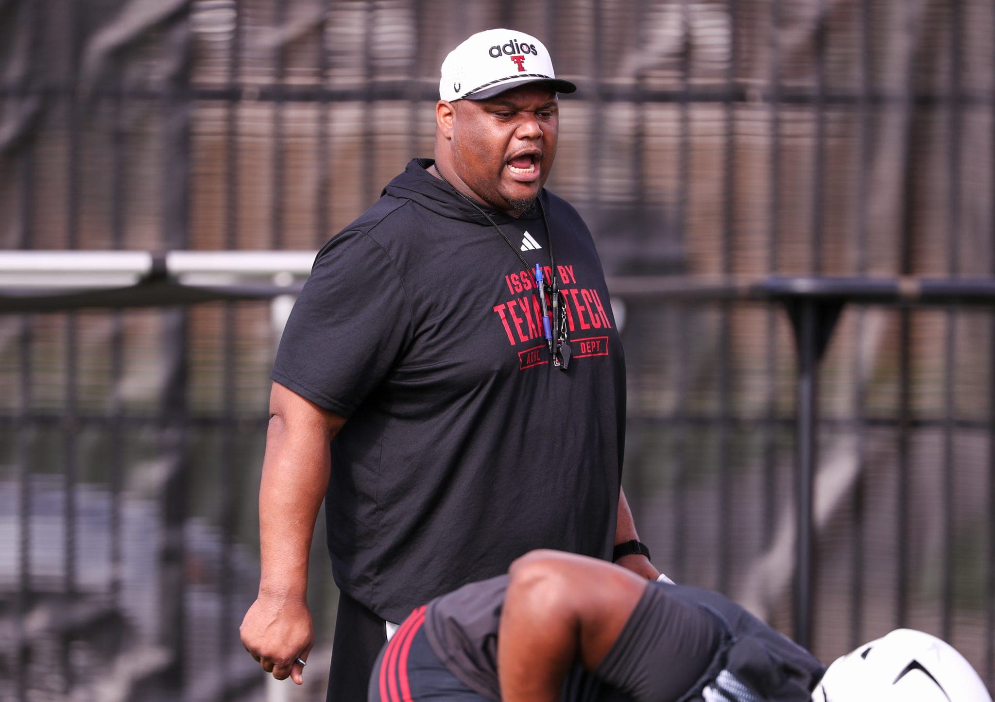 Report has new details in bar fight involving former Texas Tech coach