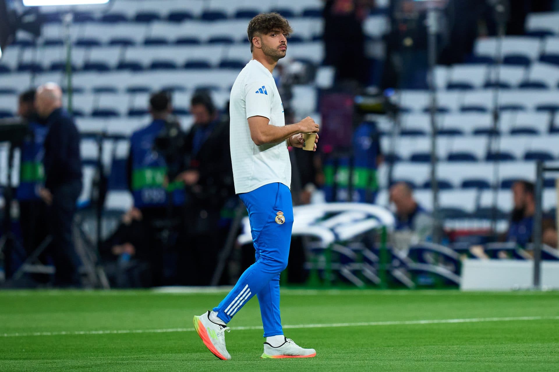 Real Madrid defender takes steps to turn his situation around; remains intent on staying