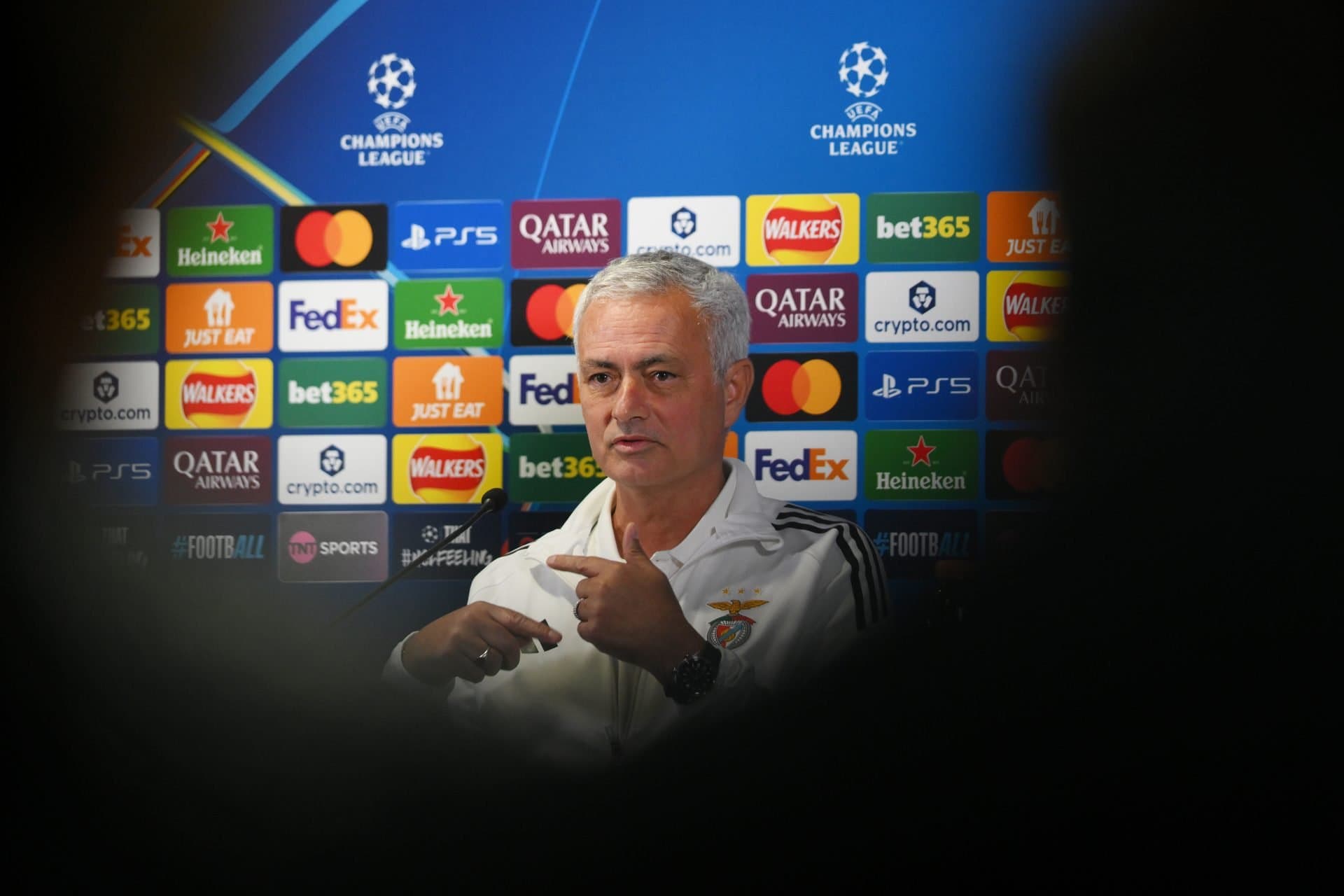 Real Madrid decide to add an extra year to Mourinho’s contract as return gets close – Romano