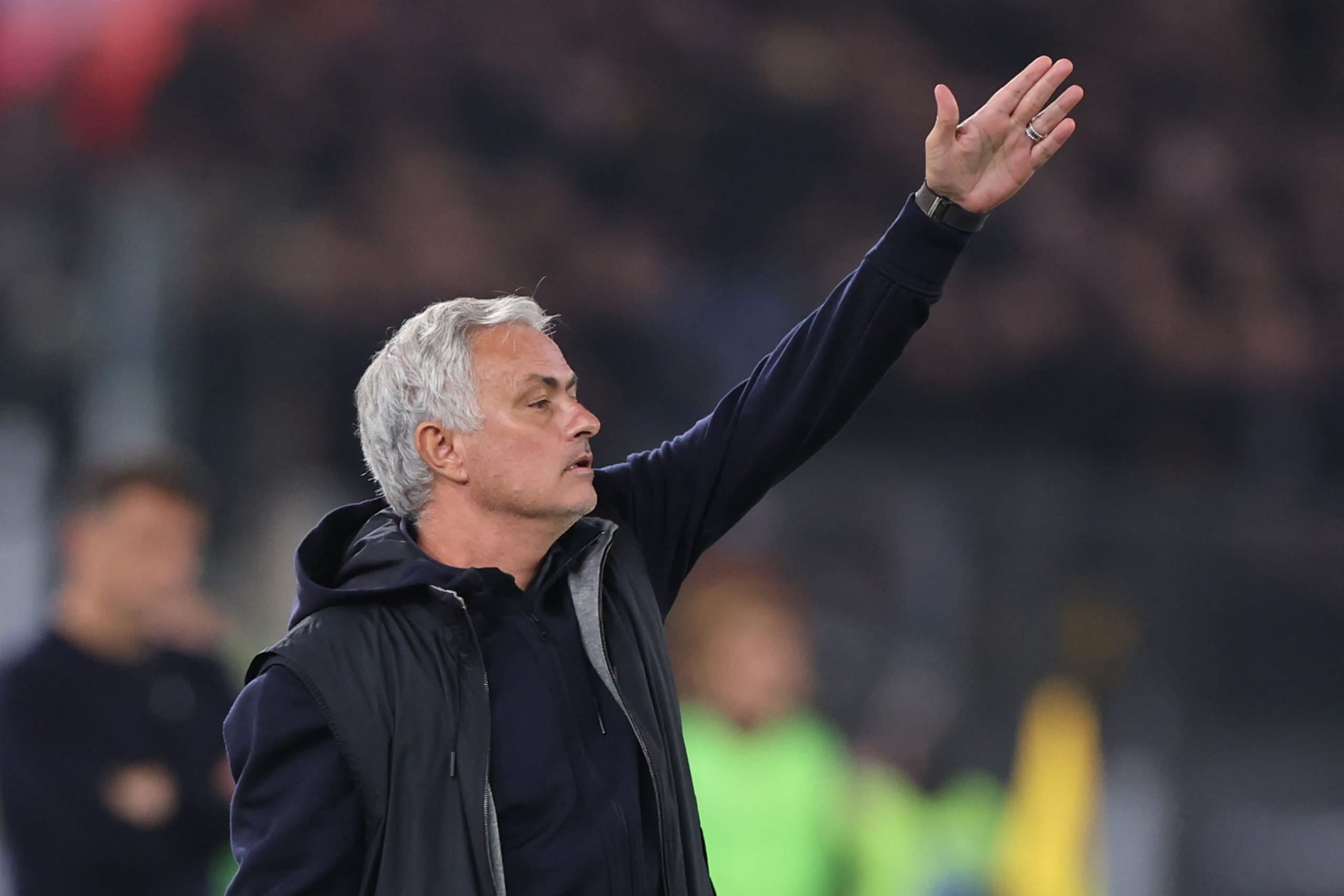 The fee Real Madrid will pay Benfica for Mourinho’s services – report