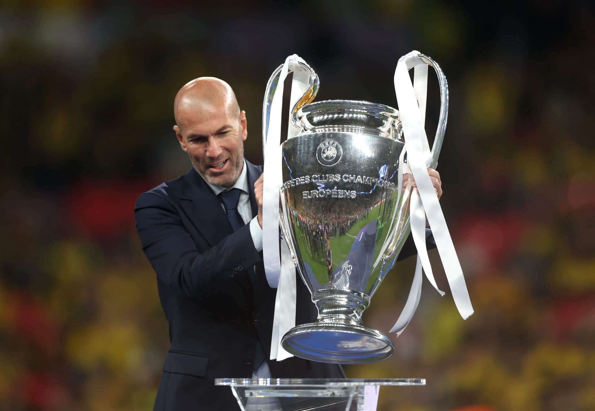 Real Madrid contacted former legendary manager to replace Xabi Alonso