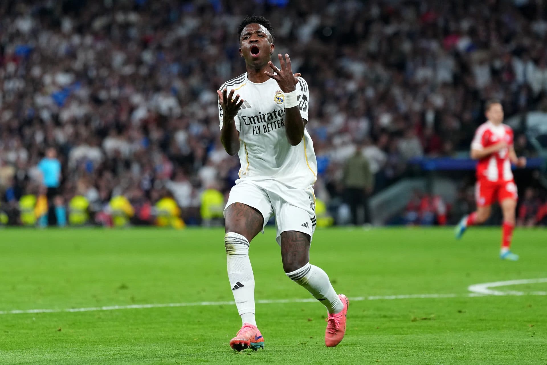 Real Madrid forward postpones renewal decision after World Cup as impasse continues